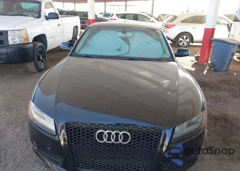 2011 Audi A5 2.0T Premium из США, поврежденный, VIN WAULFAFR3BA026335